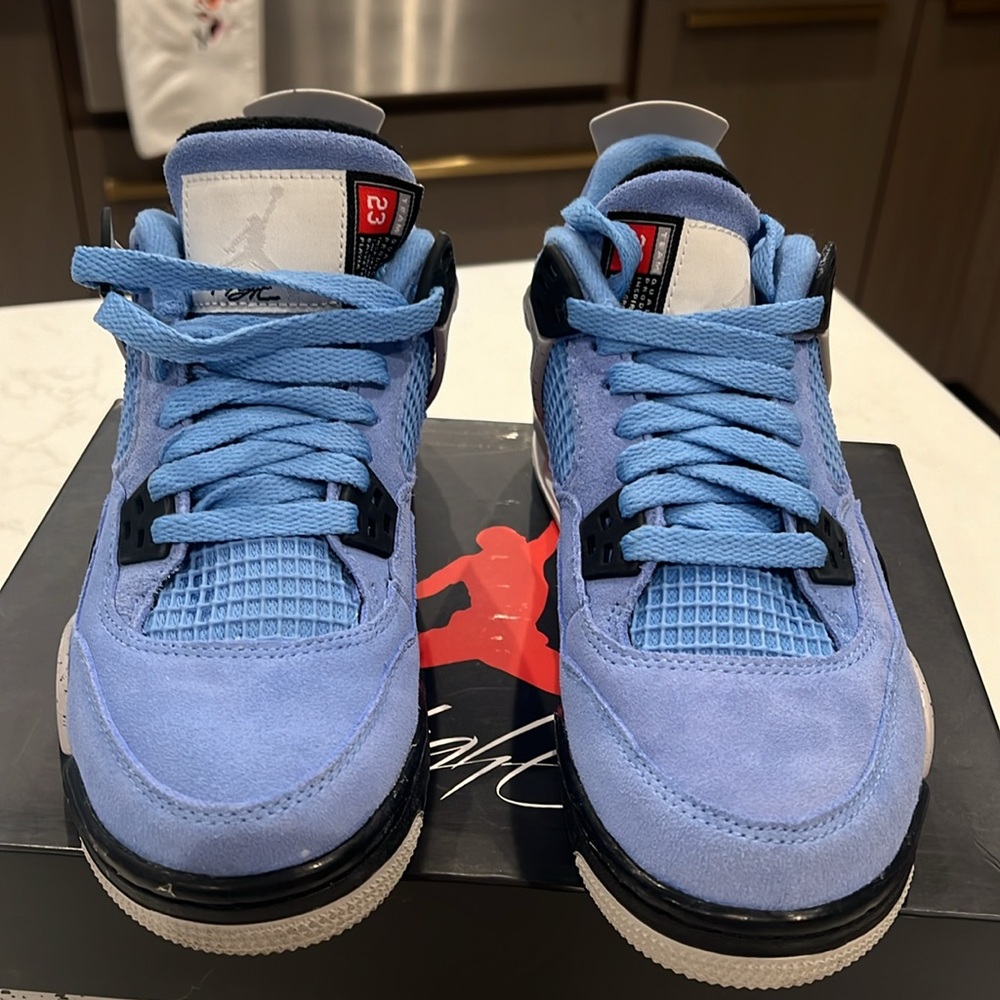 Authentic Nike Air Jordan 4 Retro University Blue